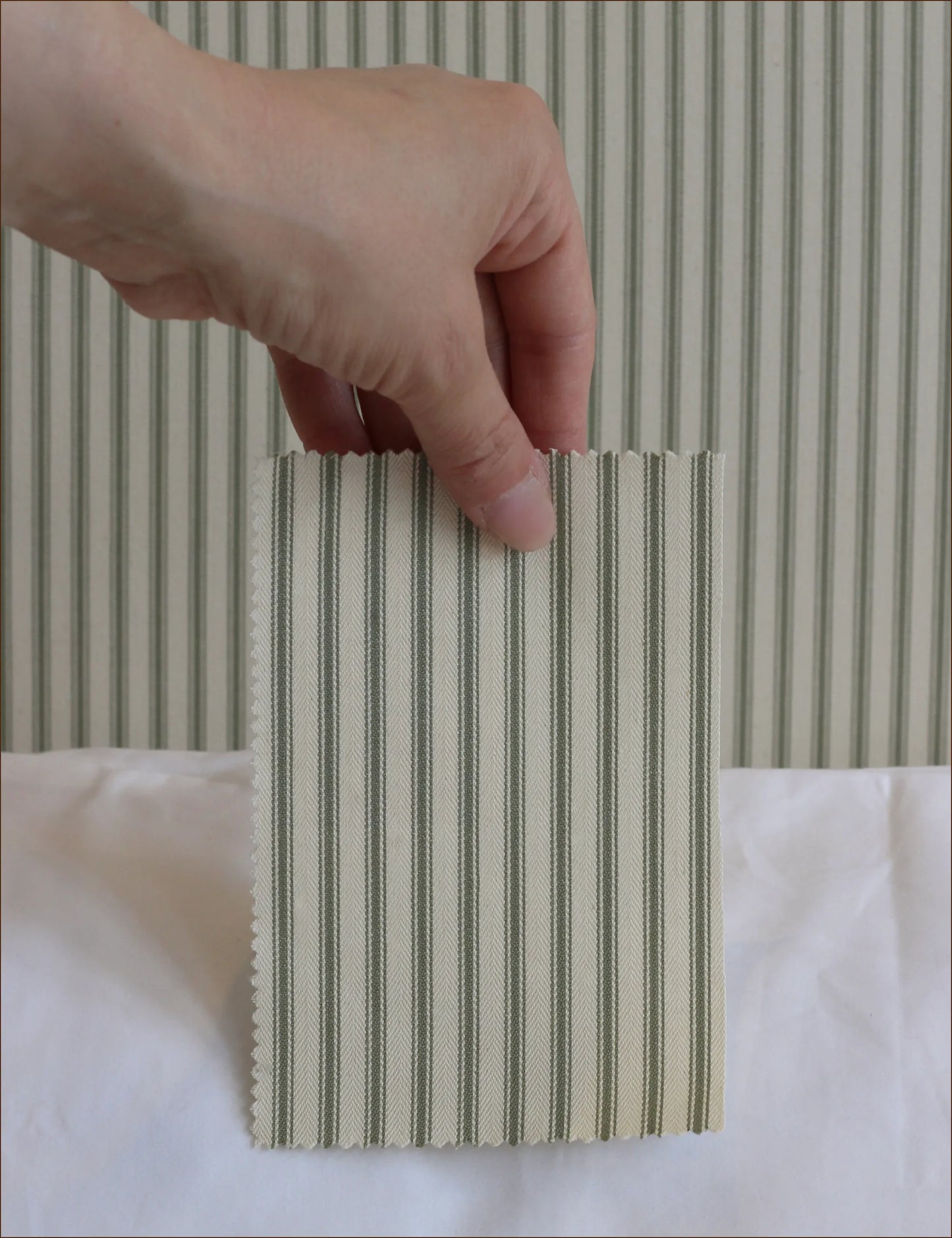 Sänggavel i Ian Mankin stripe