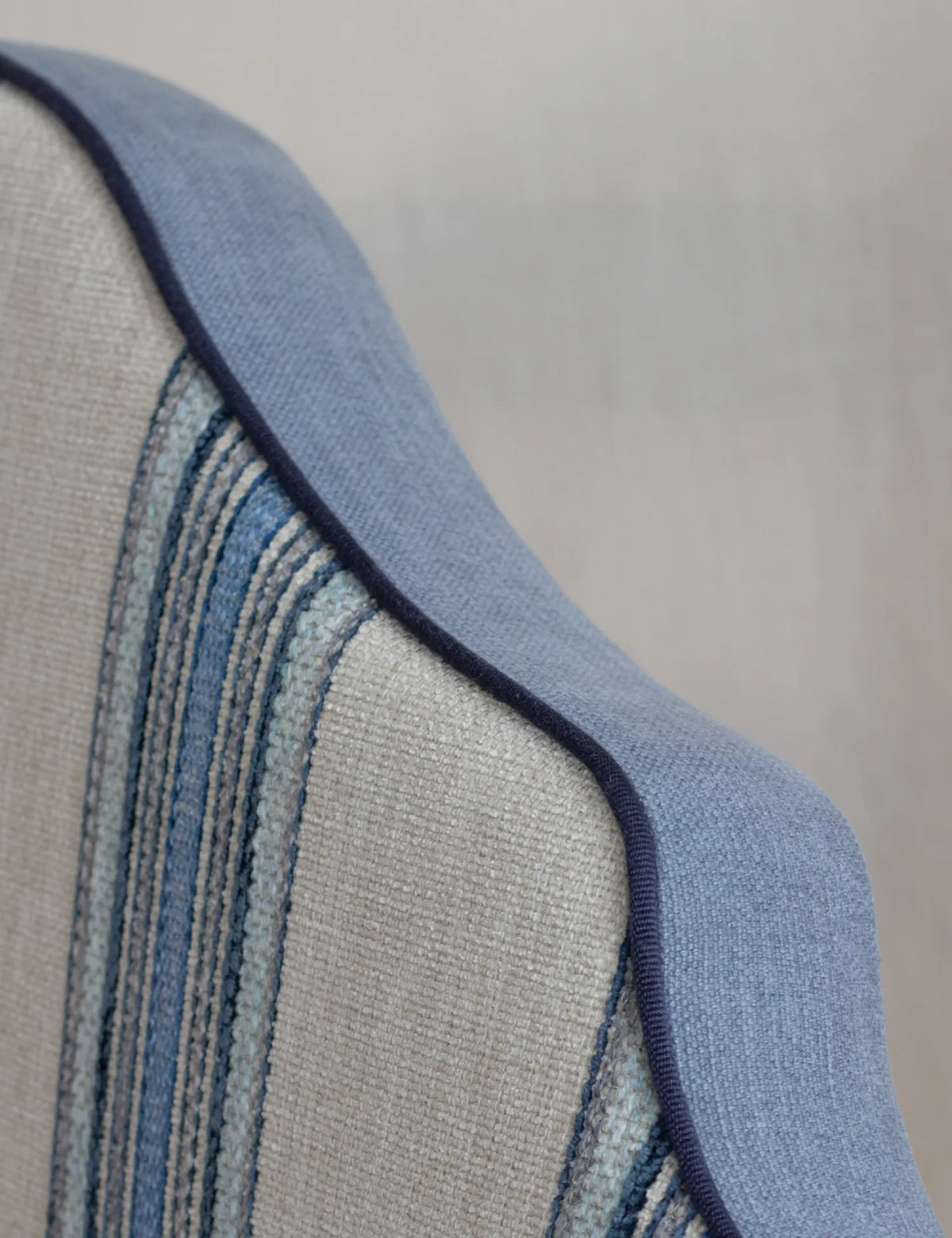 Sänggavel Cotswolds Melcombe Stripe