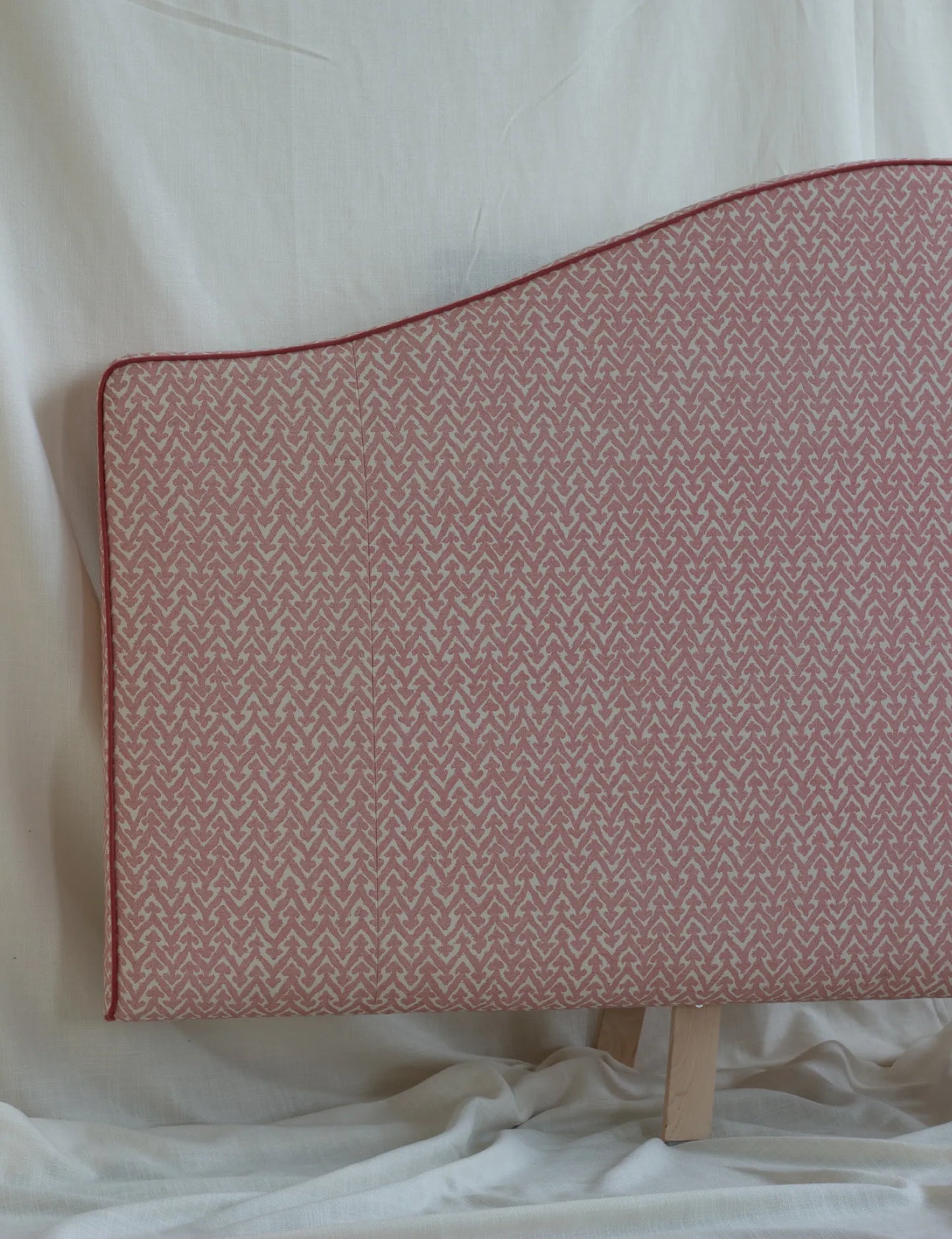 Sänggavel Mayfair Fermoie - Rabanna Pink