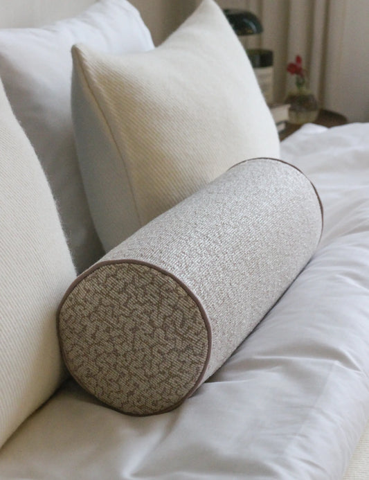 Bolsterkudde i A Coraux – Beige (Lelièvre Paris)