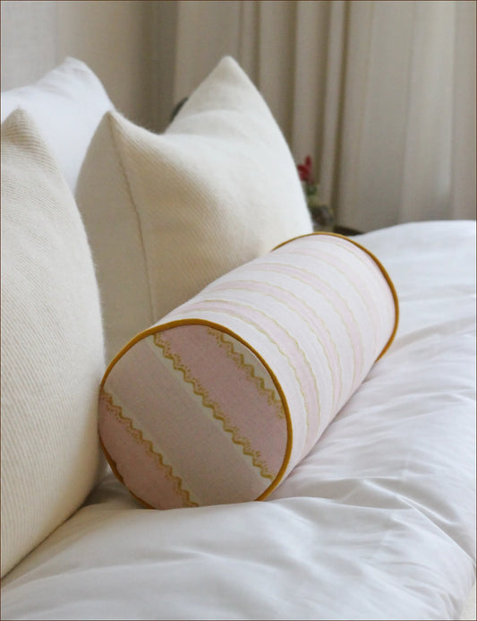 Bolster cushion in Willow Ink (Beata Heuman)