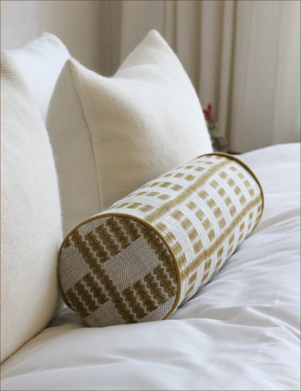 Bolster cushion in Willow Ink (Beata Heuman)